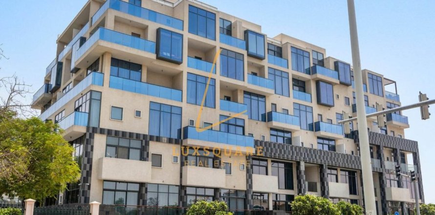 Apartamento en Uptown Motor City, Motor City, Dubai, 3 dormitorios, 194 m², № 69225