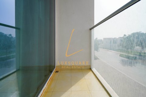 Villa en DAMAC Hills (Akoya by DAMAC), Dubai, 6 dormitorios, 307 m², № 69223 - foto 20