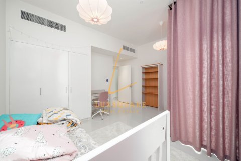 Villa en DAMAC Hills (Akoya by DAMAC), Dubai, 6 dormitorios, 307 m², № 69223 - foto 17