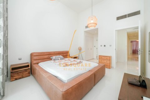 Villa en DAMAC Hills (Akoya by DAMAC), Dubai, 6 dormitorios, 307 m², № 69223 - foto 5