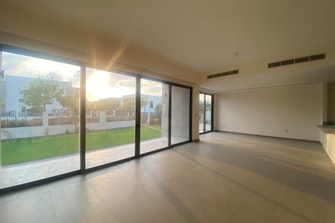 Villa in Dubai Hills Estate, Dubai 5 bedrooms, 348.39 sq.m. № 137318 - photo 7