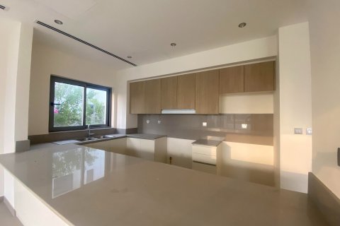 Villa in Dubai Hills Estate, Dubai 5 bedrooms, 348.39 sq.m. № 137318 - photo 9