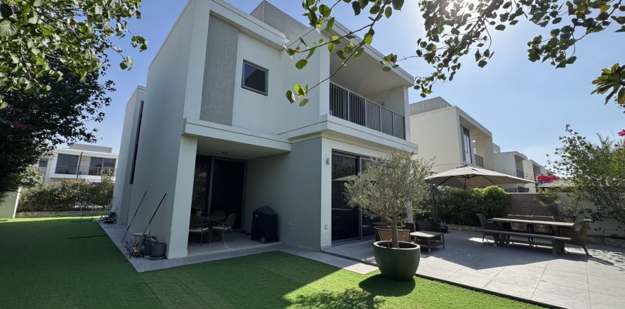 Villa in Dubai Hills Estate, Dubai 3 bedrooms, 409.8 sq.m. № 137316