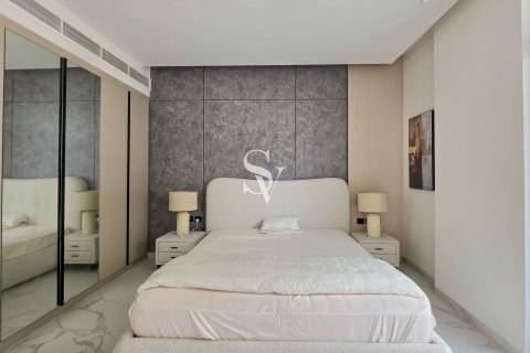 Купить квартиру в Dubai Land, Дубай: 2 спальни, 94м², № 106835 - фото 5