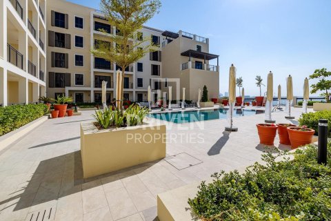 Apartamento en La Mer, Jumeirah, Dubai, 1 dormitorio, 84.54 m², № 135928 - foto 18