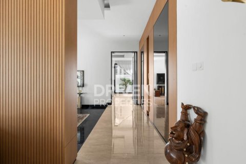 Villa in Umm Al Sheif Villas, Umm Al Sheif, Dubai 7 bedrooms, 743.22 sq.m. № 135933 - photo 12