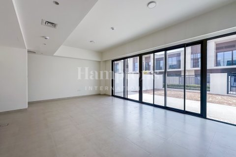 Снять в аренду таунхаус в Al Manara, Jumeirah Village Triangle, Дубай: 3 спальни, 173.99988676м², № 70970 - фото 7