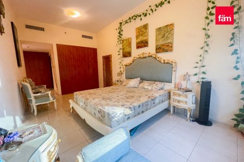 Apartamento en Dubai Sports City, Dubai, 2 dormitorios, 135.4 m², № 47848 - foto 9