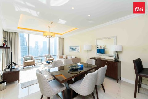 Apartment in Downtown Dubai (Downtown Burj Dubai), Dubai 2 bedrooms, 135.5 sq.m. № 109162 - photo 12
