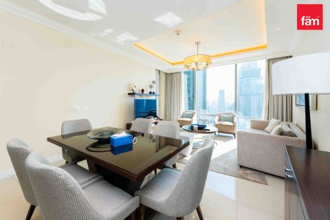 Apartment in Downtown Dubai (Downtown Burj Dubai), Dubai 2 bedrooms, 135.5 sq.m. № 109162 - photo 8