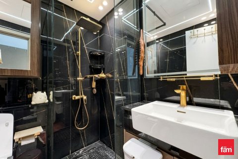 Apartment in Dubai 2 bedrooms, 178.4 sq.m. № 109165 - photo 15