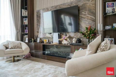 Apartment in Dubai 2 bedrooms, 178.4 sq.m. № 109165 - photo 6