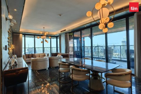 Apartment in Dubai 3 bedrooms, 266.5 sq.m. № 119102 - photo 4