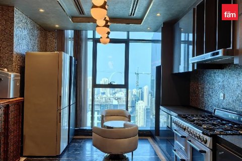 Apartment in Dubai 3 bedrooms, 266.5 sq.m. № 119102 - photo 14