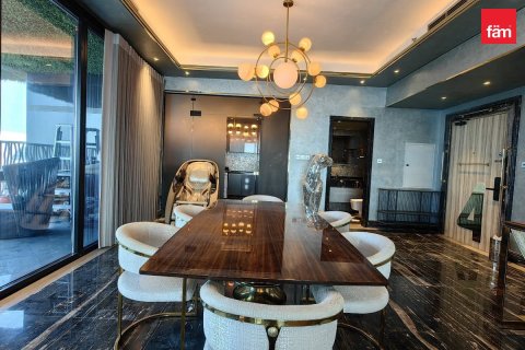 Apartment in Dubai 3 bedrooms, 266.5 sq.m. № 119102 - photo 7