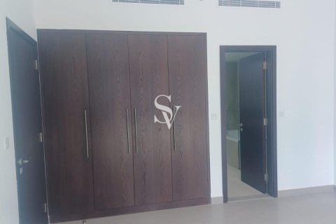 Снять в аренду квартиру в Даунтаун Дубай (Даунтаун Бурдж Дубай), Дубай: 1 спальня, 82м², № 103141 - фото 4