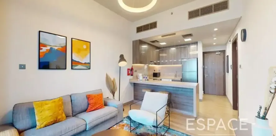 Apartment in MBL Residences, Jumeirah Lake Towers, Dubai 1 bedroom, 73 sq.m. № 122759