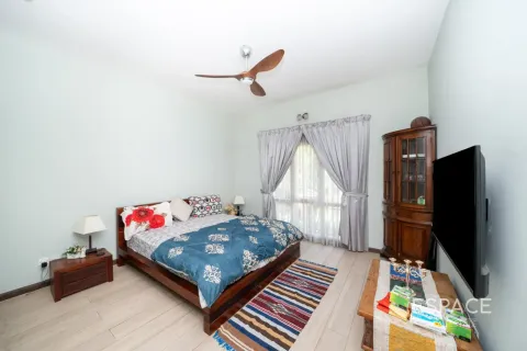 Villa in Meadows, Dubai 4 bedrooms, 540 sq.m. № 122761 - photo 10