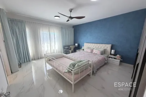 Villa à Springs 10, The Springs, Dubai, 3 chambres, 228 m², № 122756 - photo 9