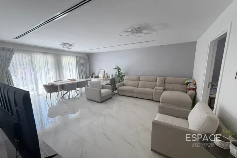 Villa à Springs 10, The Springs, Dubai, 3 chambres, 228 m², № 122756 - photo 2