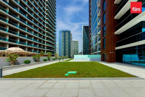 Apartment in Business Bay, Dubai 2 bedrooms, 109.8 sq.m. № 96219 - photo 19