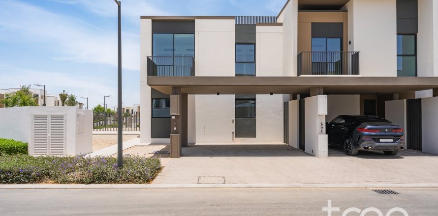 Таунхаус в Arabian Ranches 3, Дубай, 4 спальни, 218.69м², № 119878