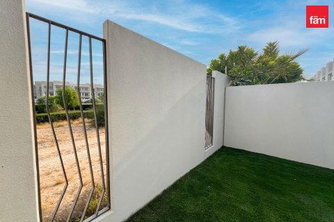 Adosado en Mohammed Bin Rashid City, Dubai, 2 dormitorios, 106.8 m², № 141304 - foto 3