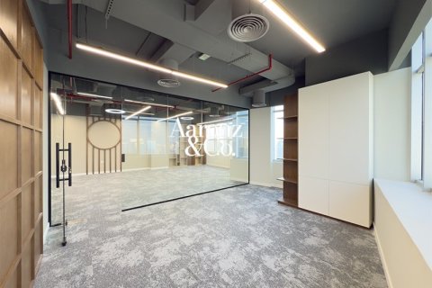 Office in Jumeirah Lake Towers, Dubai 111 sq.m. № 110027 - photo 6