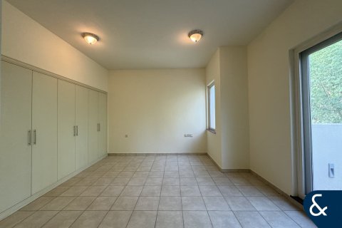 Townhouse in Victory Heights, Dubai Sports City, Dubai 4 bedrooms, 311 sq.m. № 76501 - photo 10