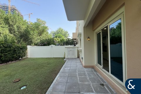 Townhouse in Victory Heights, Dubai Sports City, Dubai 4 bedrooms, 311 sq.m. № 76501 - photo 15