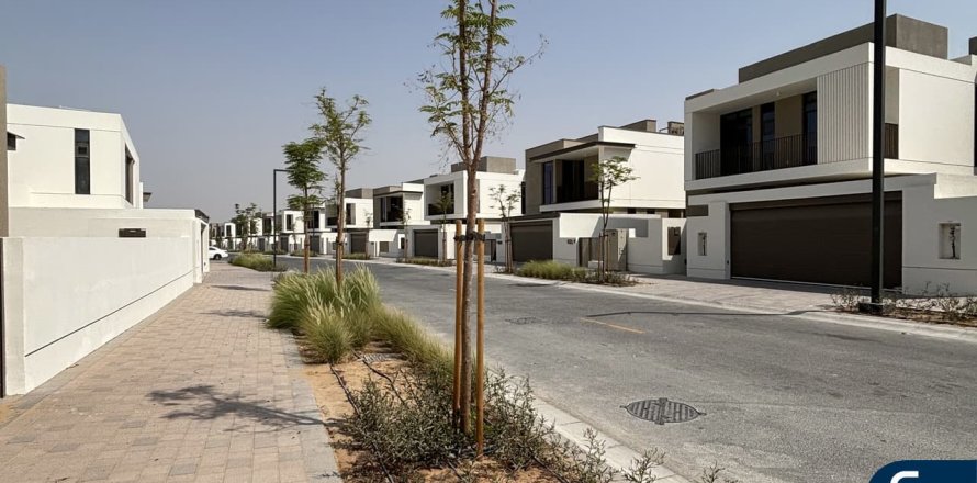 Villa in Al Furjan, Dubai 4 bedrooms, 347 sq.m. № 76487