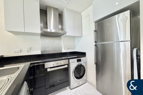 Apartment in Damac Heights, Dubai Marina, Dubai 1 bedroom, 79 sq.m. № 76502 - photo 11