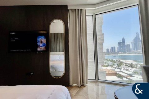 Apartment in FIVE Palm Jumeirah, Palm Jumeirah, Dubai 3 bedrooms, 216 sq.m. № 76503 - photo 3