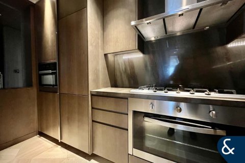 Apartment in FIVE Palm Jumeirah, Palm Jumeirah, Dubai 3 bedrooms, 216 sq.m. № 76503 - photo 12