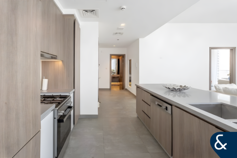 Apartment in Dubai Marina, Dubai 1 bedroom, 95 sq.m. № 76477 - photo 4