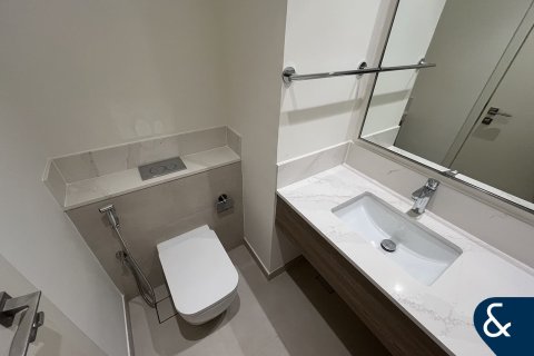 Снять в аренду виллу в The Valley, Дубай: 3 спальни, 174м², № 76485 - фото 5