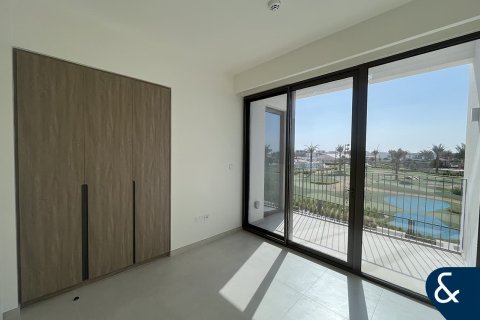 Снять в аренду виллу в The Valley, Дубай: 3 спальни, 174м², № 76485 - фото 6