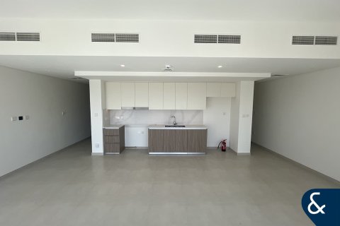 Снять в аренду виллу в The Valley, Дубай: 3 спальни, 174м², № 76485 - фото 3