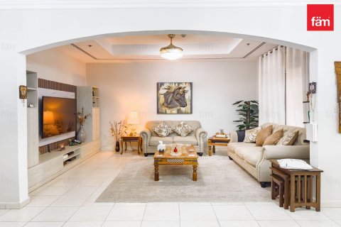 Appartement à Dubai, 3 chambres, 249.8 m², № 11054 - photo 1