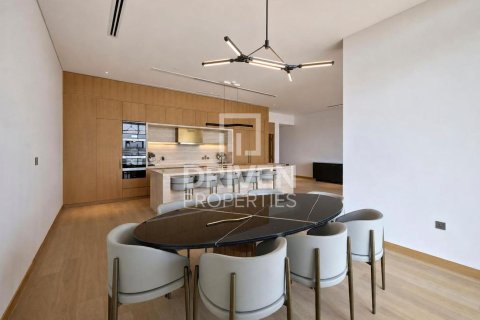 Penthouse in Jumeirah, Dubai 5 bedrooms, 828.32 sq.m. № 134281 - photo 19