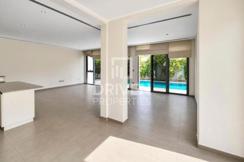 Villa in Sidra Villas, Dubai Hills Estate, Dubai 4 bedrooms, 502.05 sq.m. № 134283