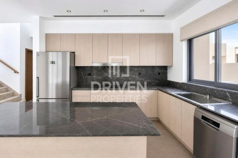 Villa in Sidra Villas, Dubai Hills Estate, Dubai 4 bedrooms, 502.05 sq.m. № 134283 - photo 7
