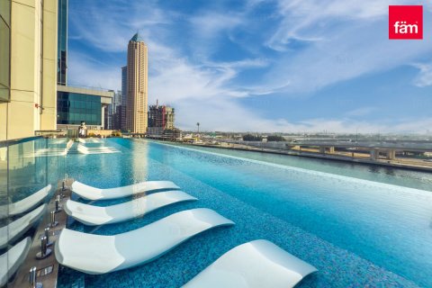 Квартира в Бизнес-Бэе, Дубай, 2 спальни, 102.3м², № 89503