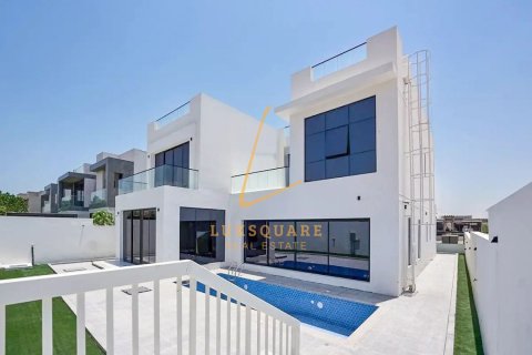 Вилла в Al Furjan, Дубай, 5 спален, 600м², № 123964