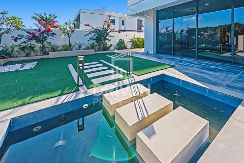 Villa en District One, Mohammed Bin Rashid City, Dubai, 4 dormitorios, 350.8 m², № 127859 - foto 12