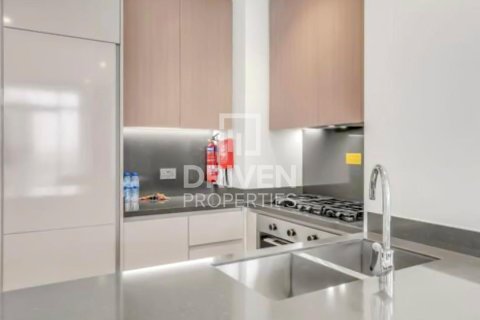 Apartment in Business Bay, Dubai 2 bedrooms, 121.33 sq.m. № 127868 - photo 13