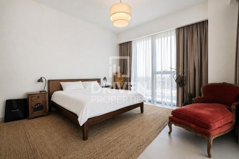 Снять в аренду квартиру в Аль-Васле, Дубай: 2 спальни, 146.6м², № 127865 - фото 7