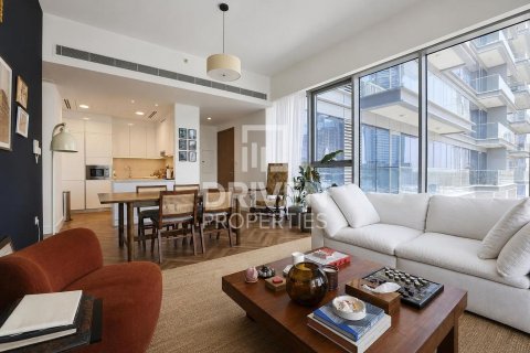 Снять в аренду квартиру в Аль-Васле, Дубай: 2 спальни, 146.6м², № 127865 - фото 3