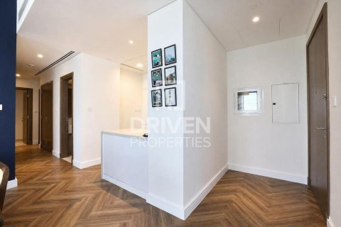Снять в аренду квартиру в Аль-Васле, Дубай: 2 спальни, 146.6м², № 127865 - фото 15