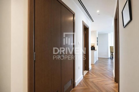 Снять в аренду квартиру в Аль-Васле, Дубай: 2 спальни, 146.6м², № 127865 - фото 14